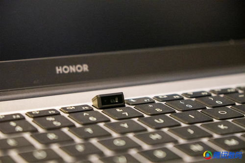 荣耀MagicBook 15 2021评测 软硬件同步进化的轻薄力作